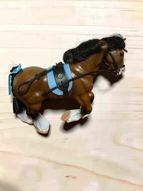 Vintage Grand Champions GC Clydesdale Draft Horse Brown Blue Tack 8"